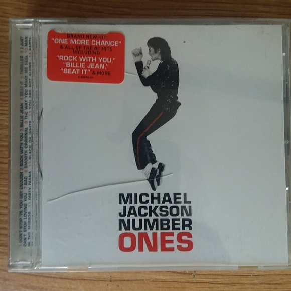 Michael Jackson Bundle - Picture 3 of 8